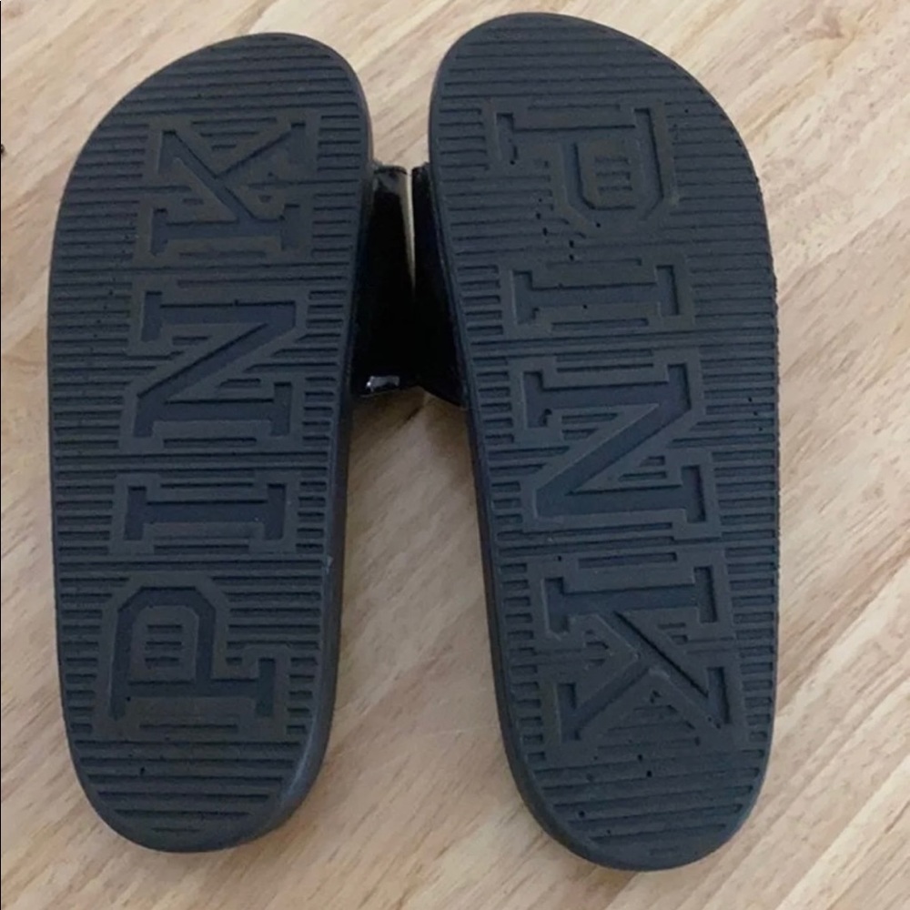 VS Pink Slides
